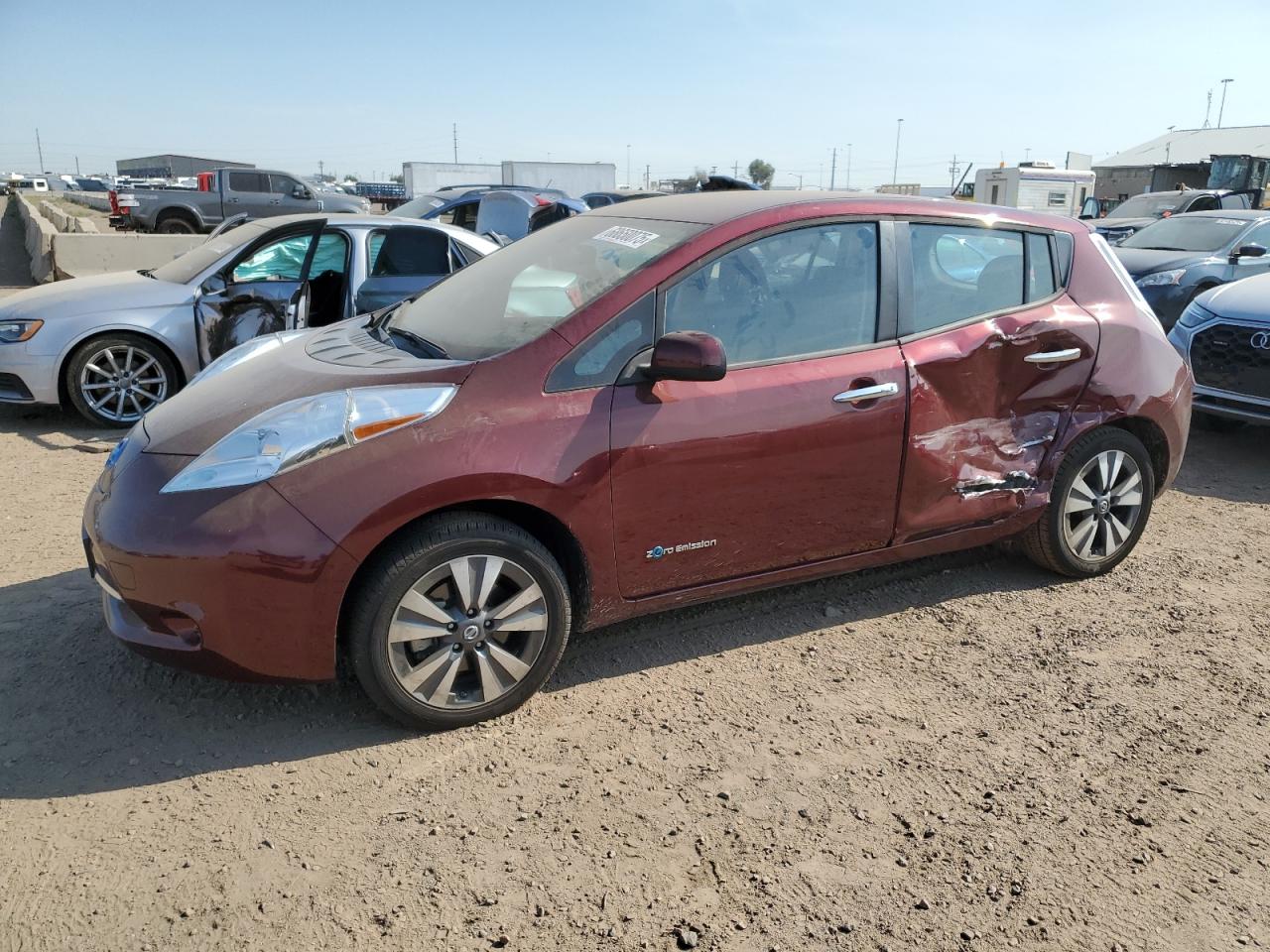 NISSAN LEAF S