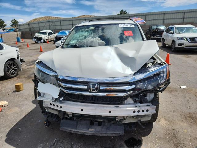 2018 HONDA PILOT TOUR 5FNYF6H98JB054611