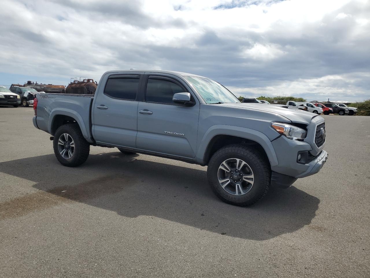 TOYOTA TACOMA DOUBLE CAB