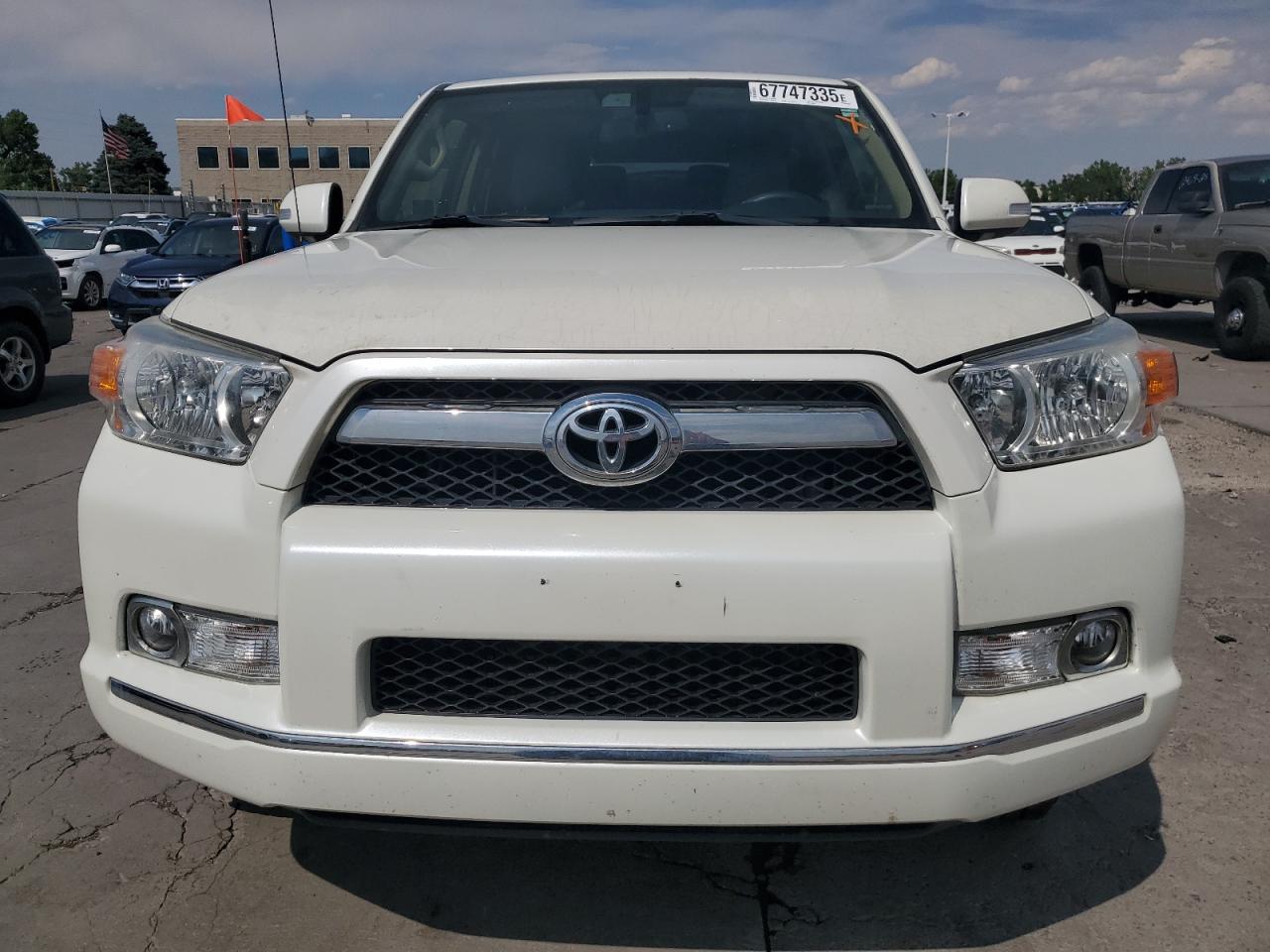 TOYOTA 4RUNNER SR5