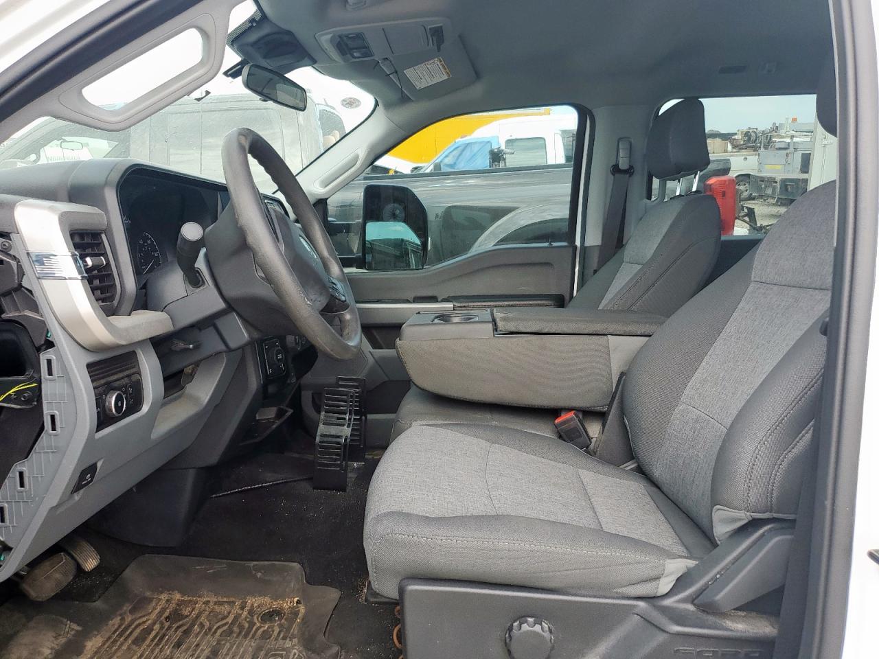 FORD F-350 SUPER DUTY