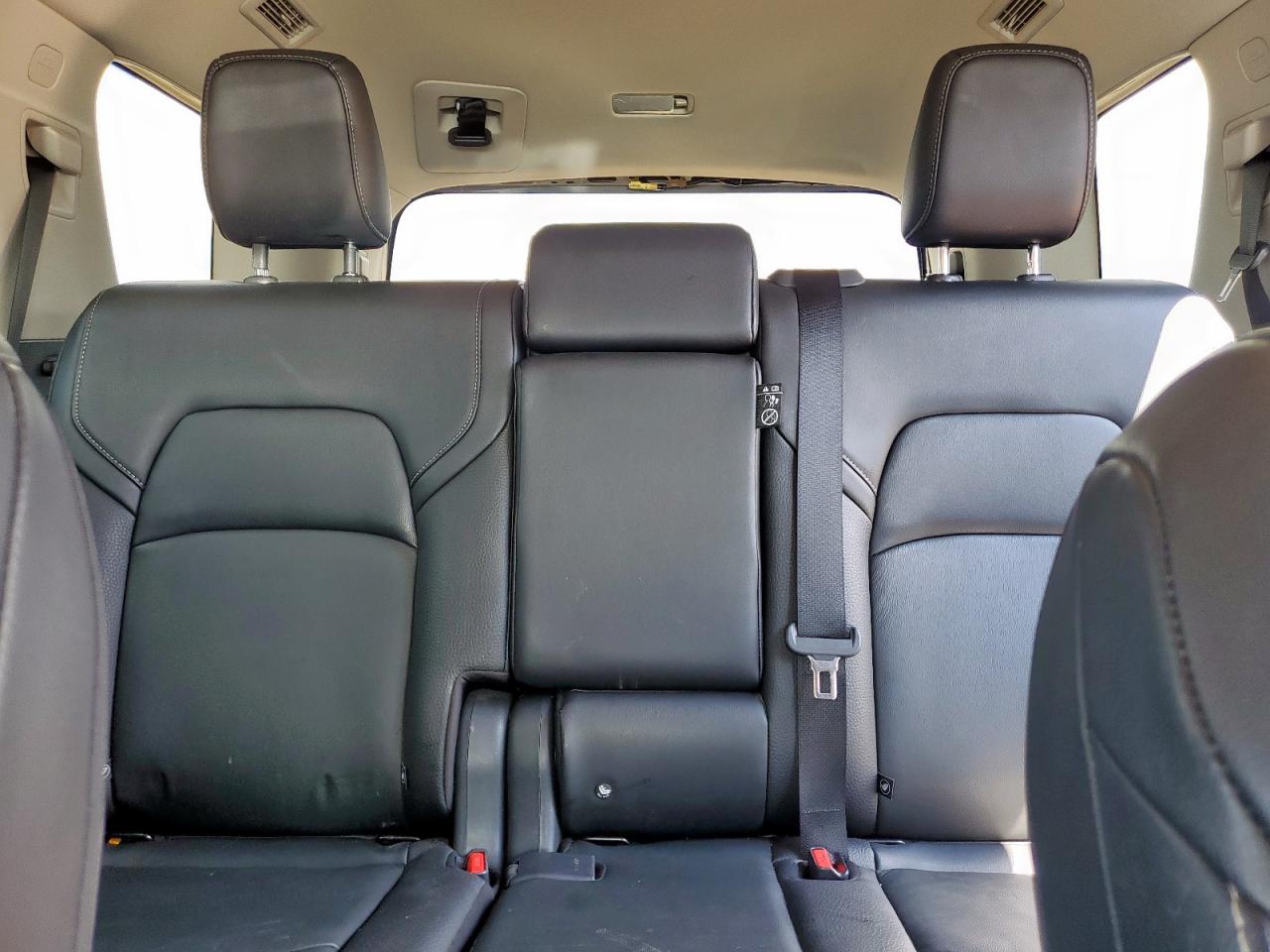 NISSAN PATHFINDER SL