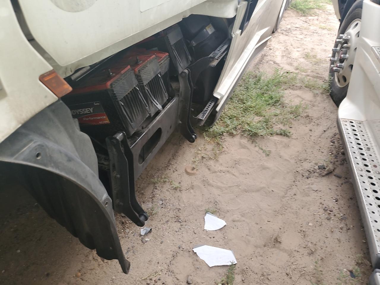 Lot #3259189979 2022 FREIGHTLINER CASCADIA 1