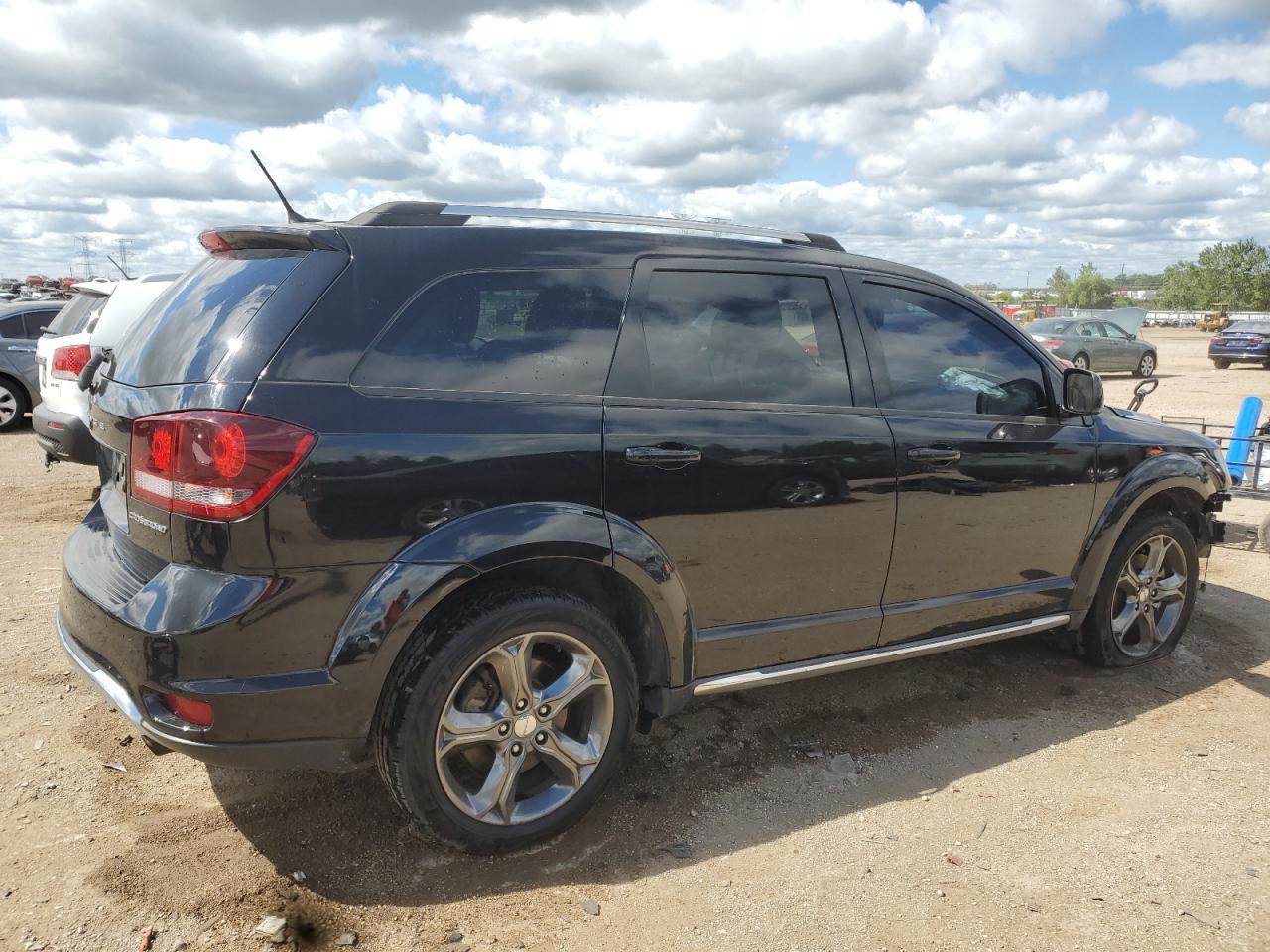 DODGE JOURNEY CROSSROAD