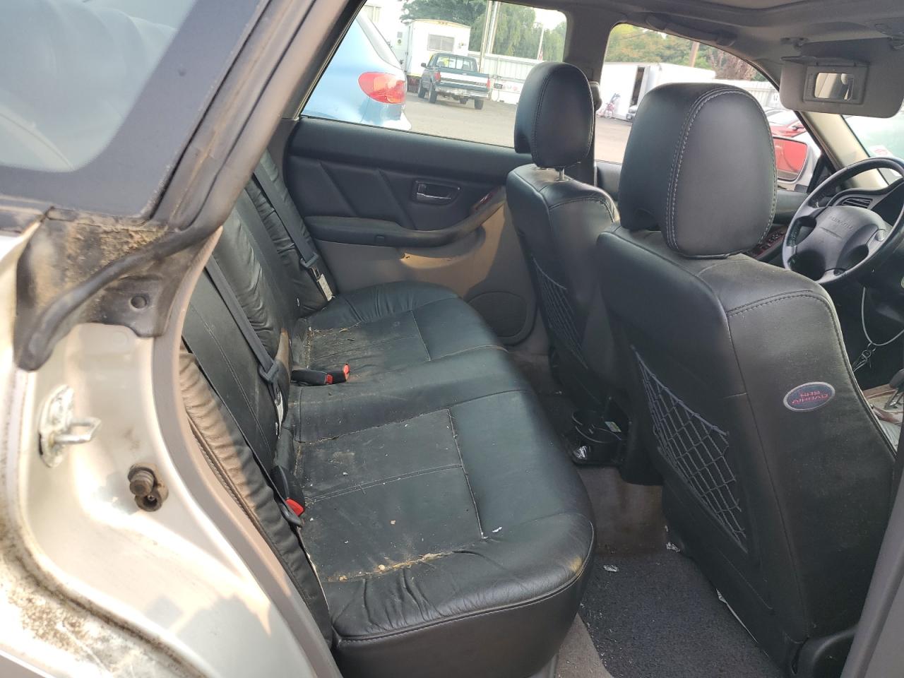 Lot #3311460256 2004 SUBARU LEGACY OUT