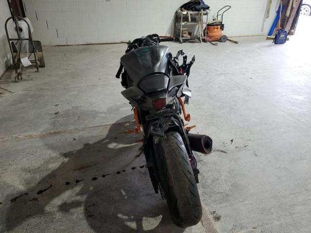 2019 YAMAHA YZFR6 JYARJ28E1KA004499