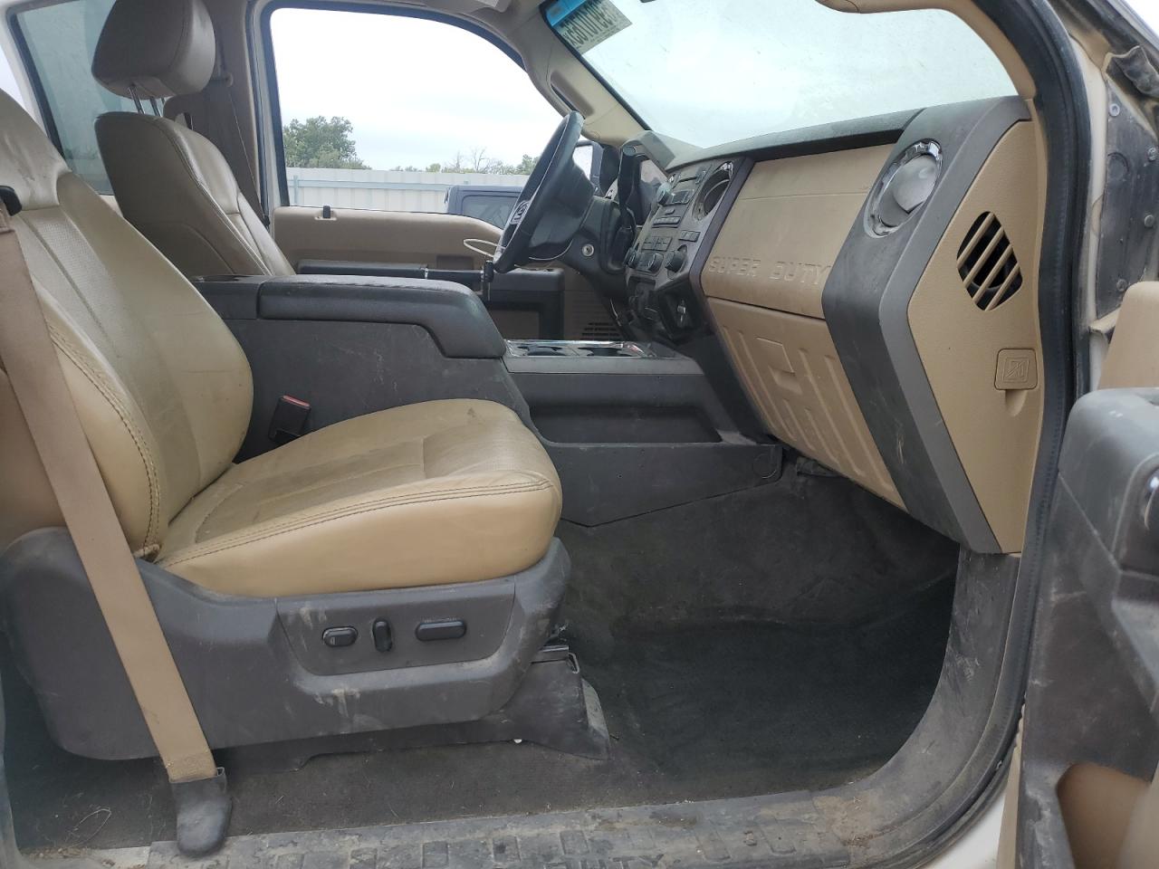 FORD F-250 SUPER DUTY