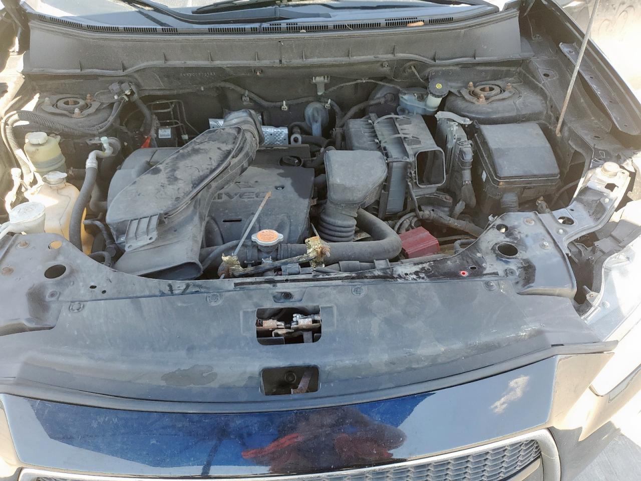 MITSUBISHI OUTLANDER SE