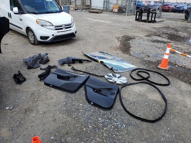 2024 TESLA MODEL Y 7SAYGAEE3RF017742