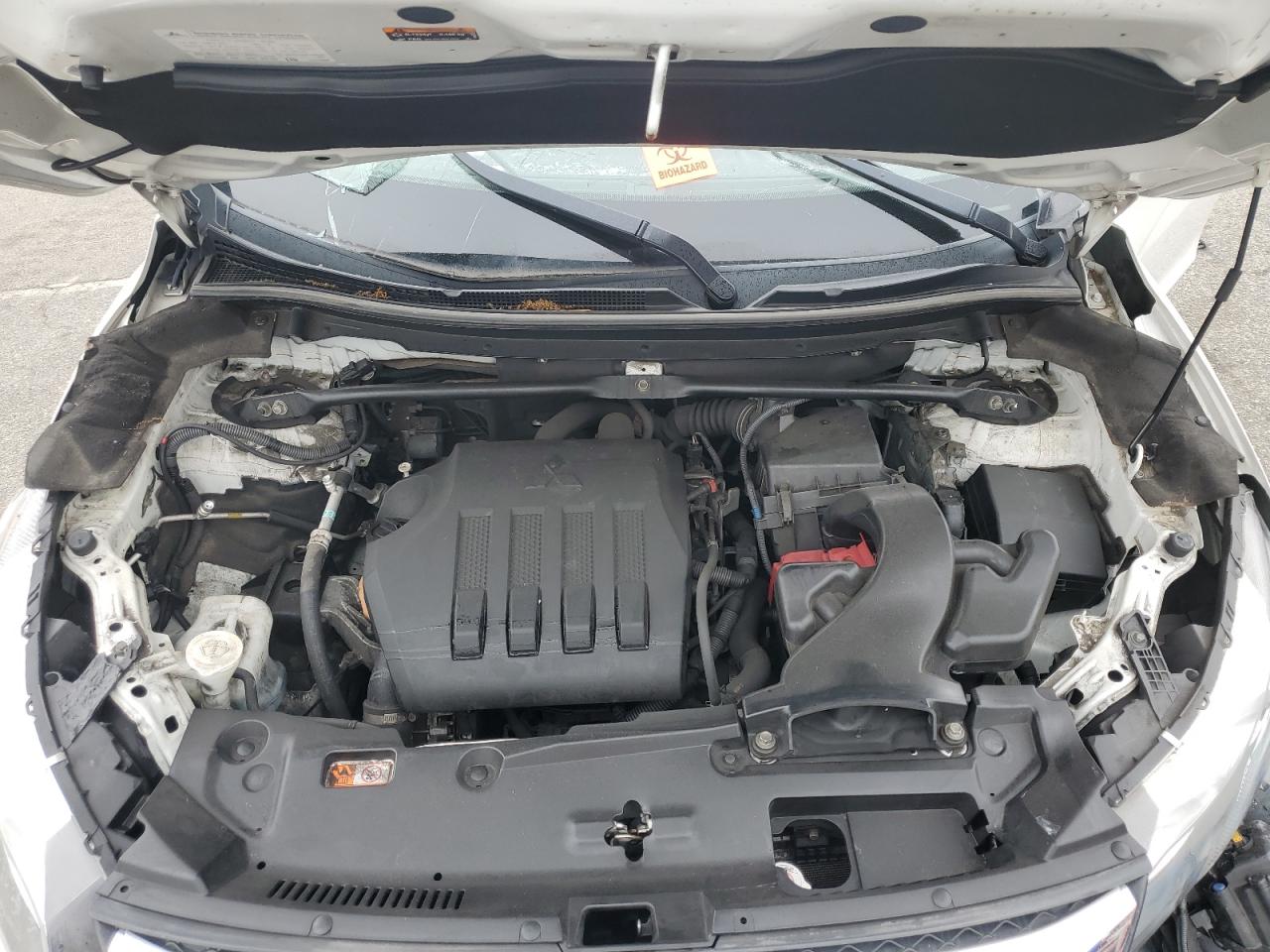 MITSUBISHI ECLIPSE SE