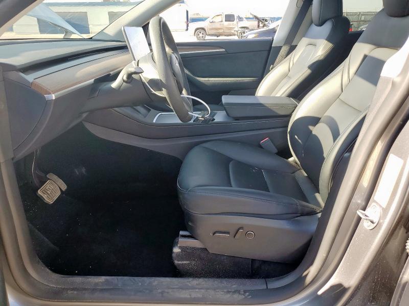 2024 TESLA MODEL Y 7SAYGAEE6RF099983