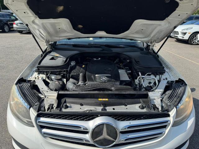 2016 MERCEDES-BENZ GLC 300 - WDC0G4JB6GF040281