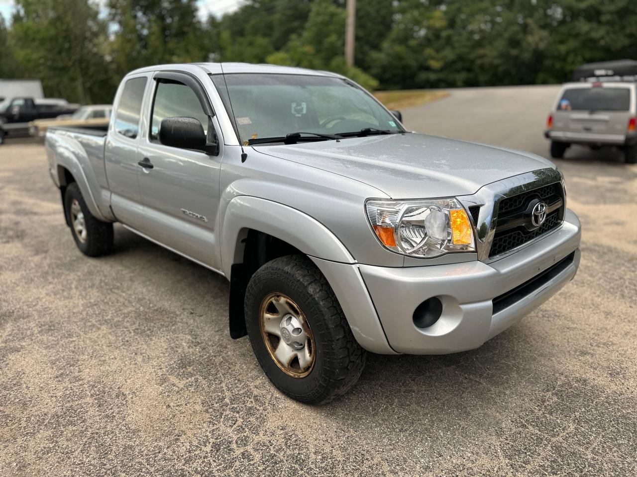 TOYOTA TACOMA ACCESS CAB