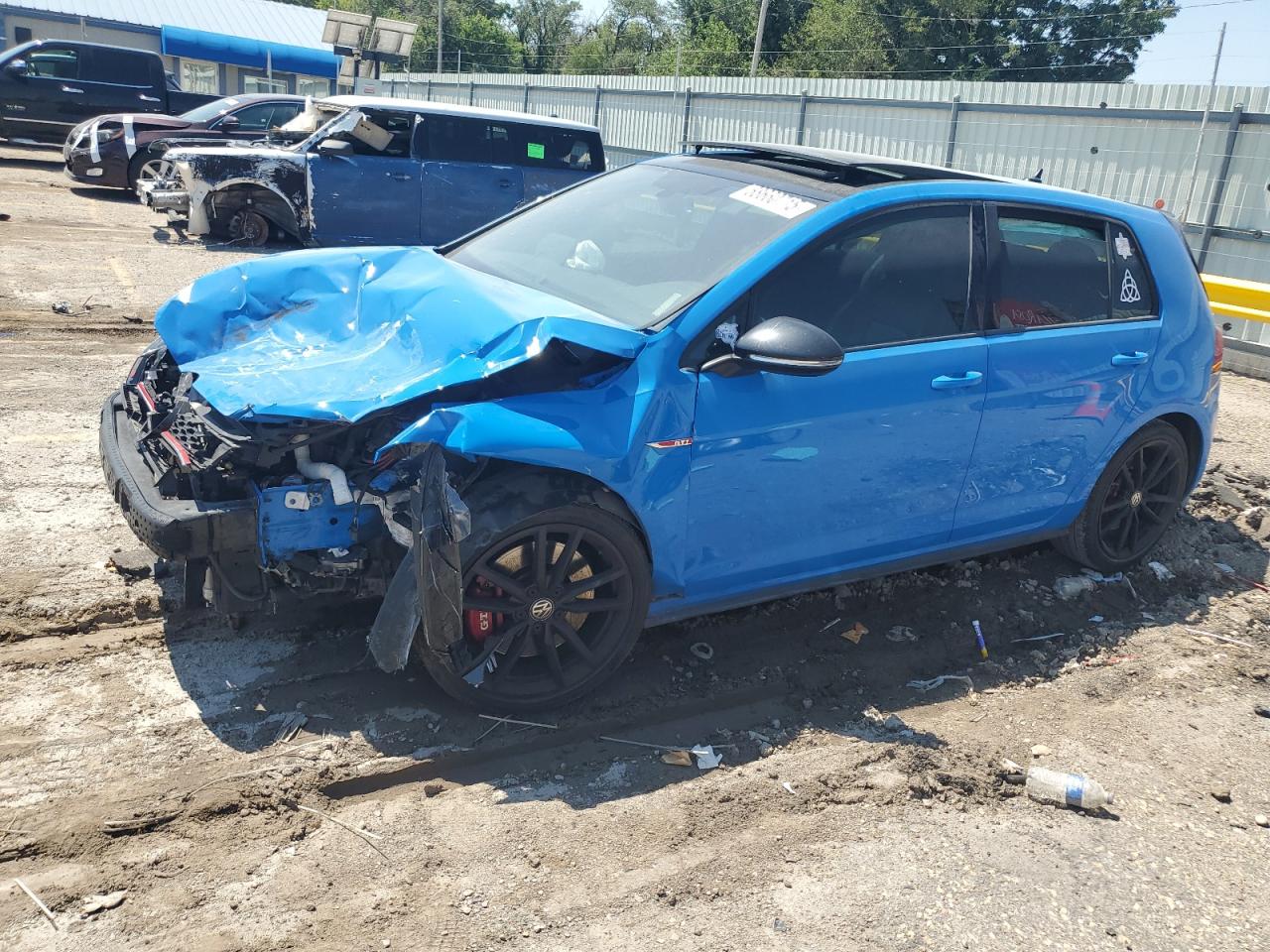 VOLKSWAGEN GOLF GTI S