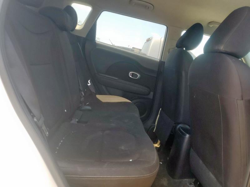 2016 KIA SOUL KNDJN2A26G7276038