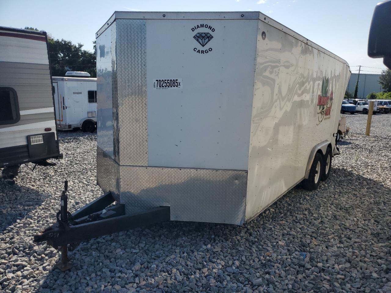 Lot #3302729073 2017 DIAMOND CARGO UNKNOWN