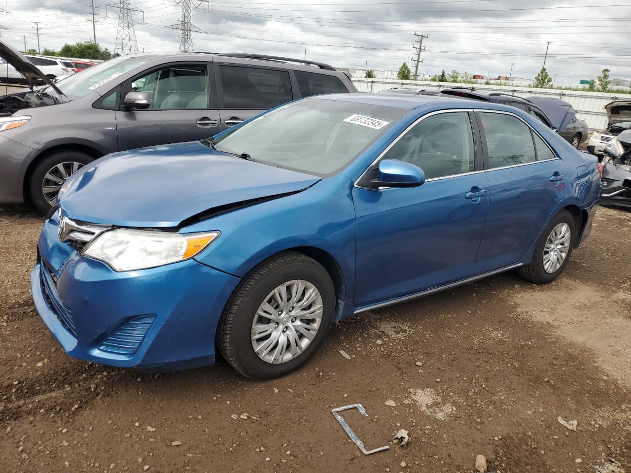 TOYOTA CAMRY HYBRID