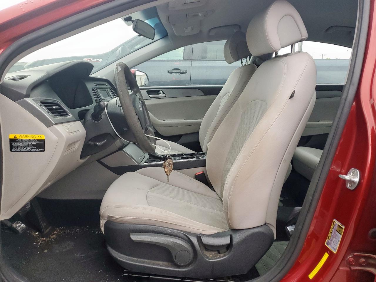 Lot #3303629949 2015 HYUNDAI SONATA SE