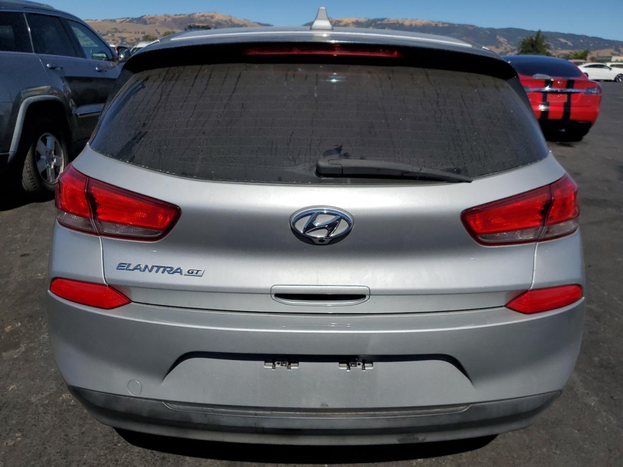 HYUNDAI ELANTRA GT