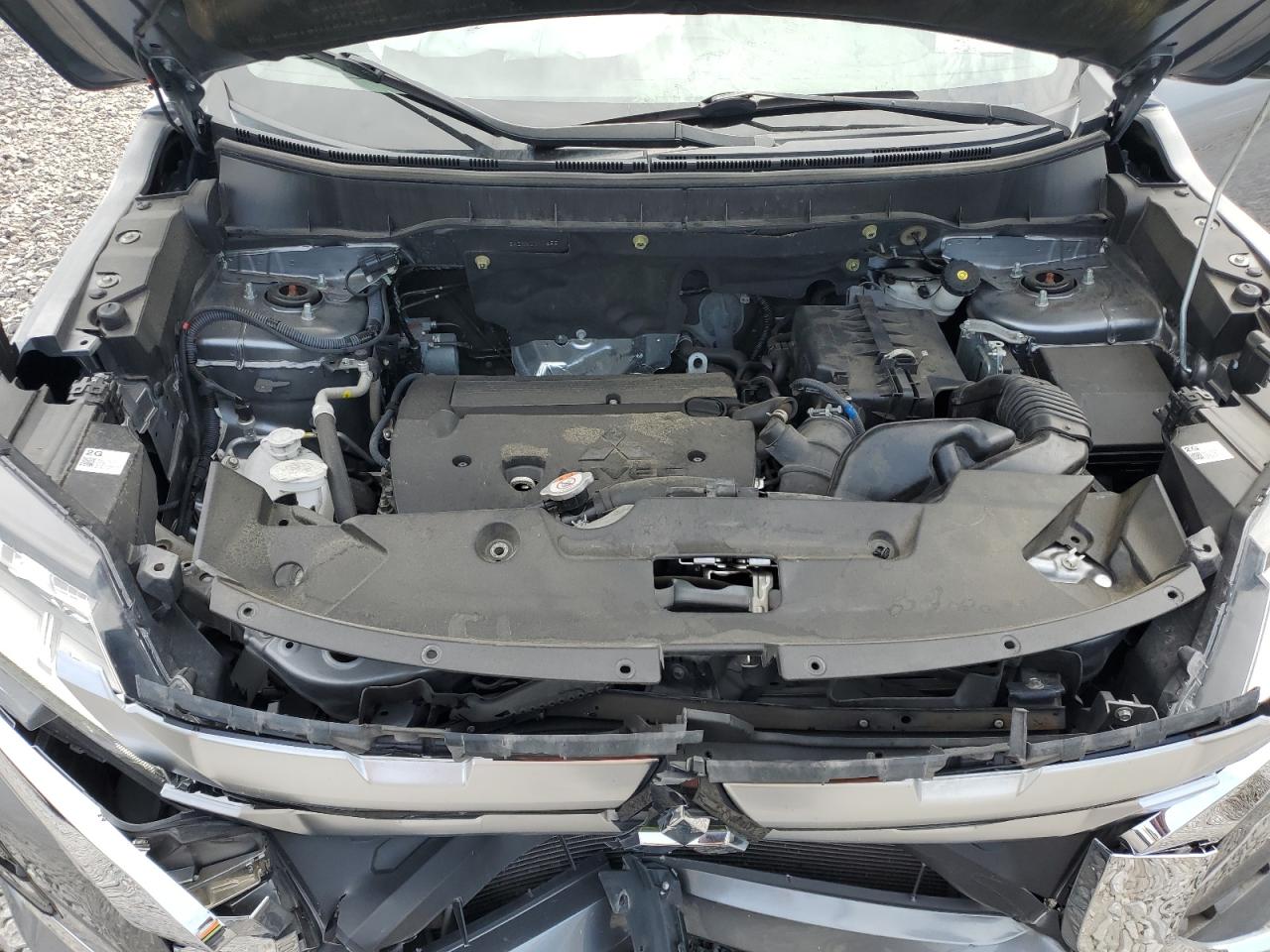 MITSUBISHI OUTLANDER ES