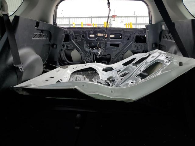 2018 TOYOTA RAV4 LE JTMBFREV1JJ255008