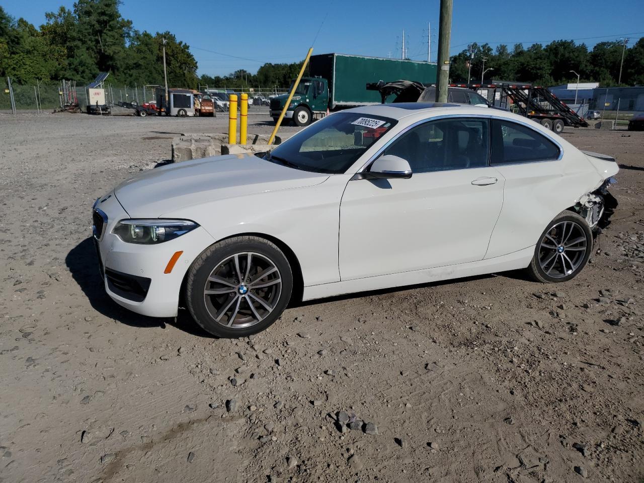 BMW 2 SERIES 230XI