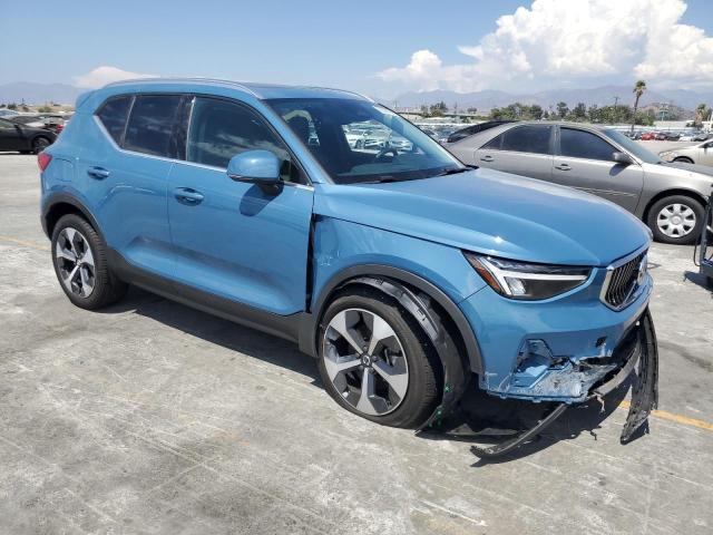 2025 VOLVO XC40 CORE YV4L12UJXS2569628