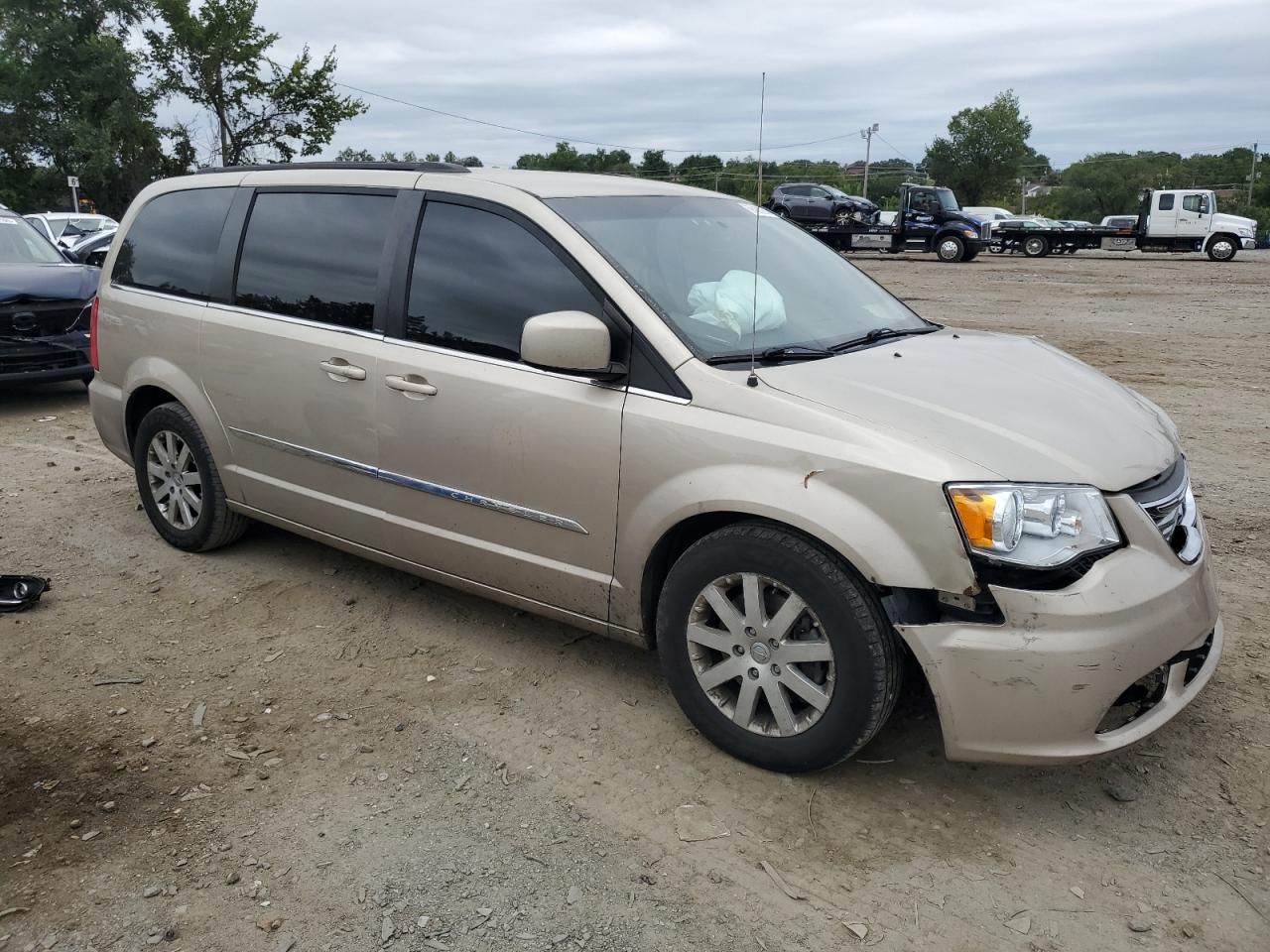 CHRYSLER TOWN & COUNTRY TOURING