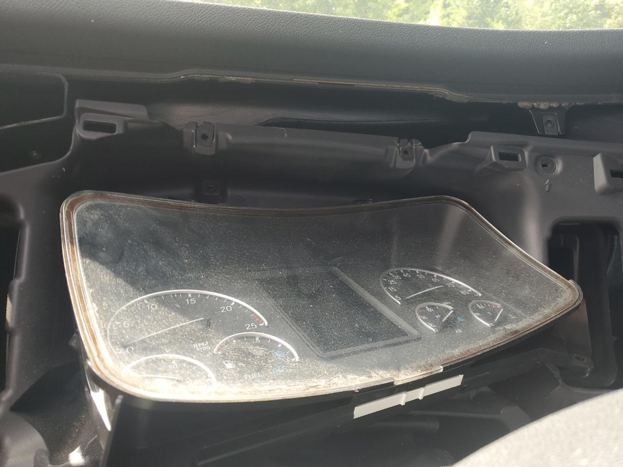 Lot #3235772878 2022 FREIGHTLINER CASCADIA 1