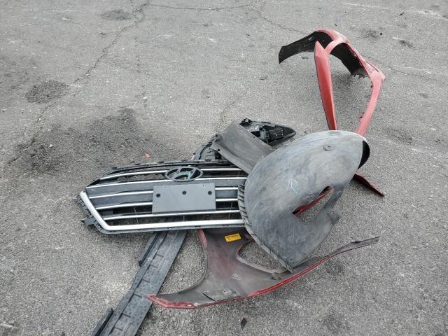 2018 HYUNDAI ELANTRA SE - 5NPD74LF9JH277660