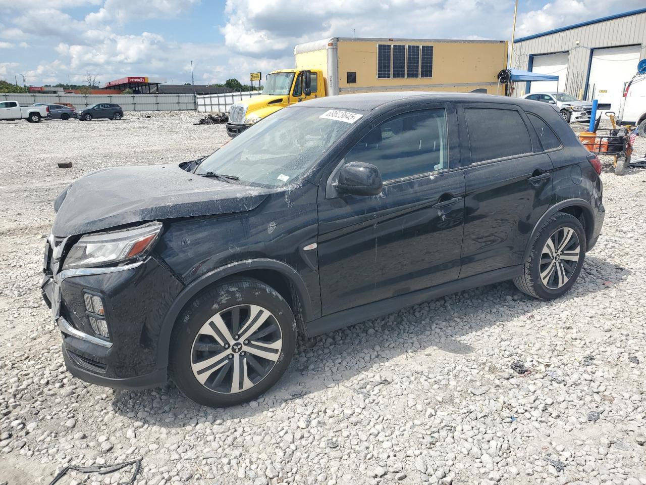 MITSUBISHI OUTLANDER ES