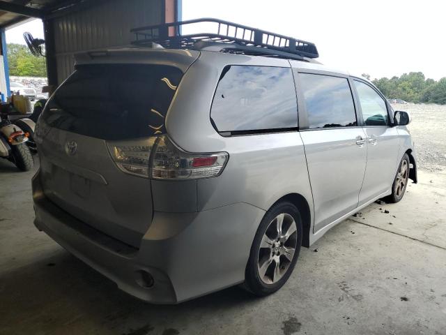 2018 TOYOTA SIENNA SE 5TDXZ3DC9JS926552