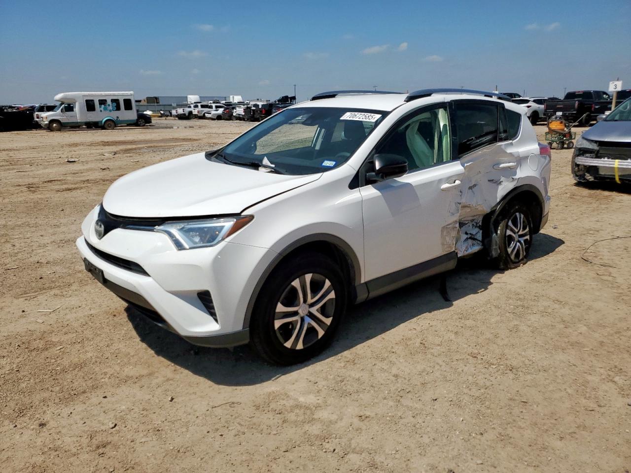 TOYOTA RAV4 LE