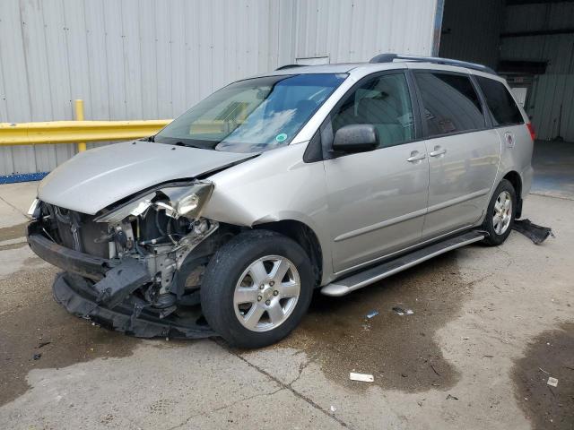 TOYOTA SIENNA CE