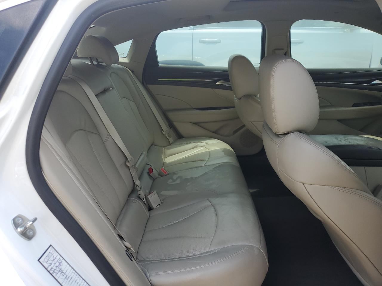 BUICK LACROSSE PREMIUM