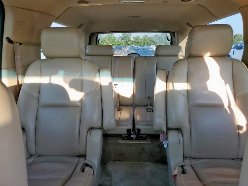 2011 CHEVROLET SUBURBAN C1500 LTZ - 1GNSCKE01BR130492