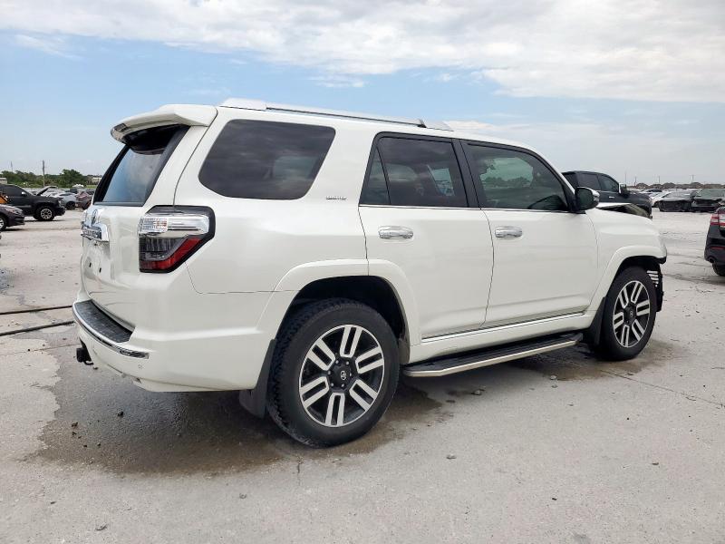 2018 TOYOTA 4RUNNER SR JTEZU5JR3J5188325