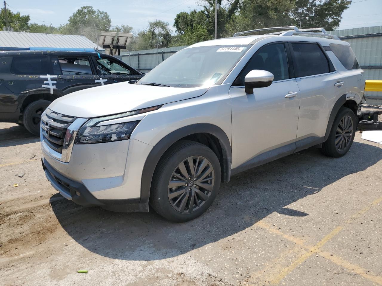 NISSAN PATHFINDER SL