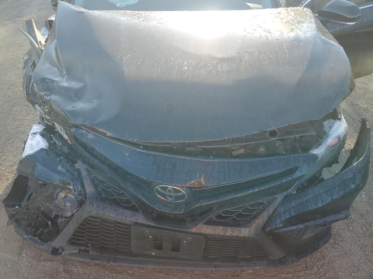 TOYOTA CAMRY SE NIGHT SHADE