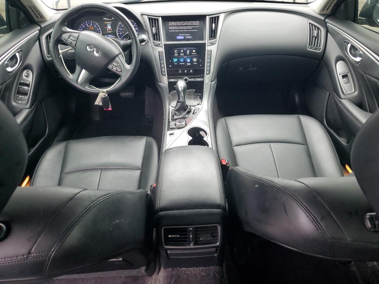 INFINITI Q50 PREMIUM