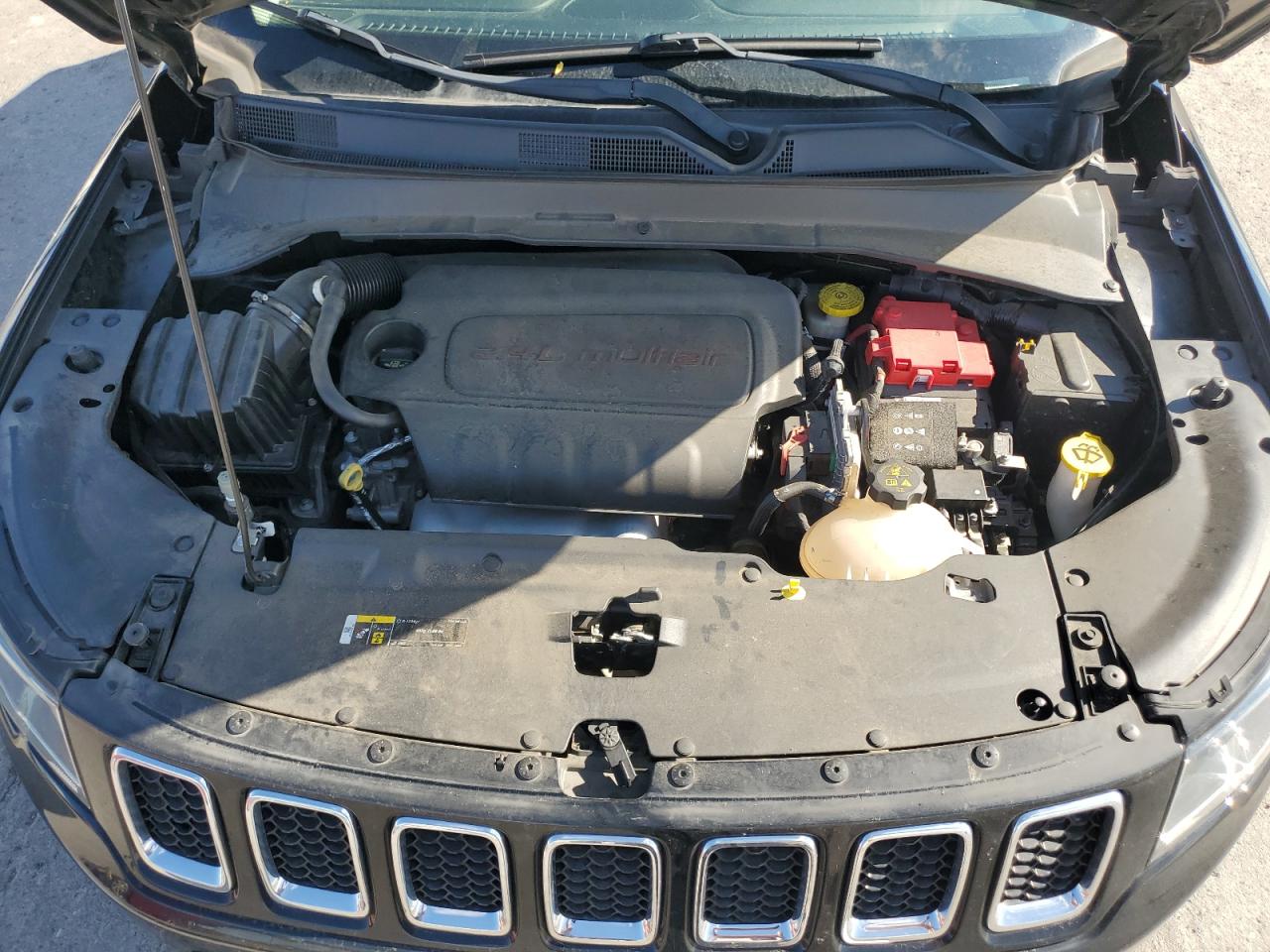 JEEP COMPASS LATITUDE