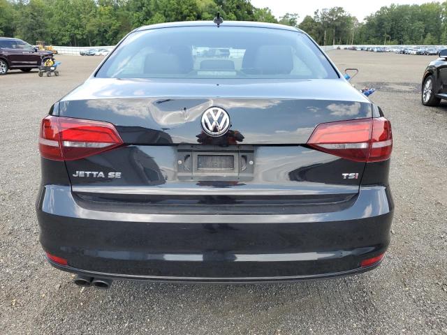 2018 VOLKSWAGEN JETTA SE - 3VWDB7AJ2JM260407