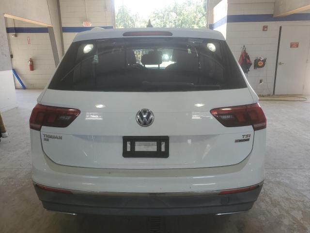 2018 VOLKSWAGEN TIGUAN SE 3VV2B7AX6JM207919