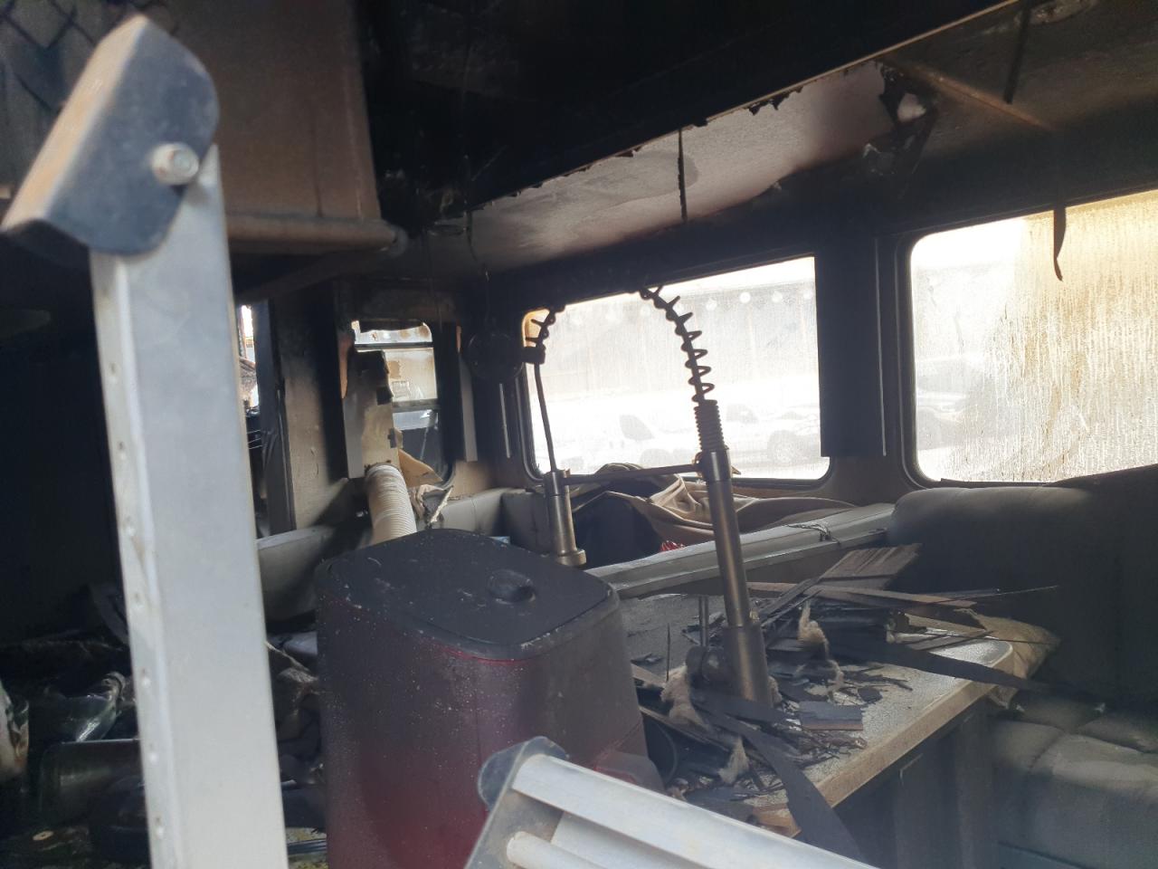 Lot #3259994374 2020 SEAL SALEM