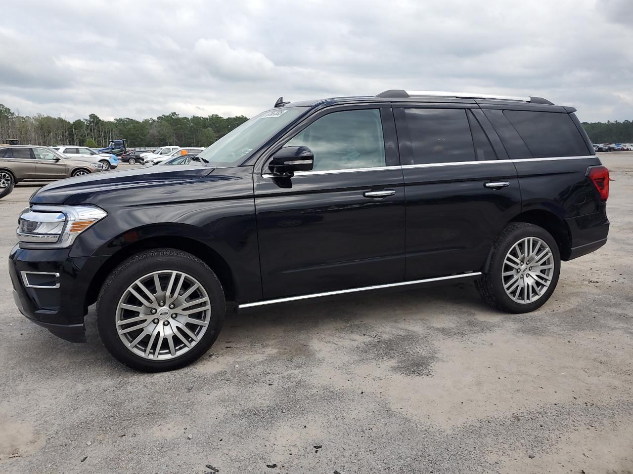 FORD EXPEDITION LIMITED
