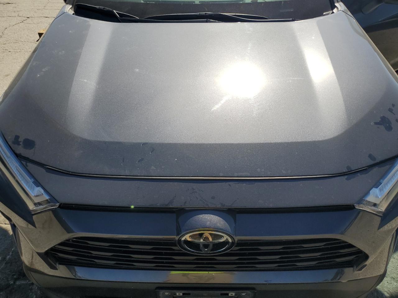 TOYOTA RAV4 XLE PREMIUM