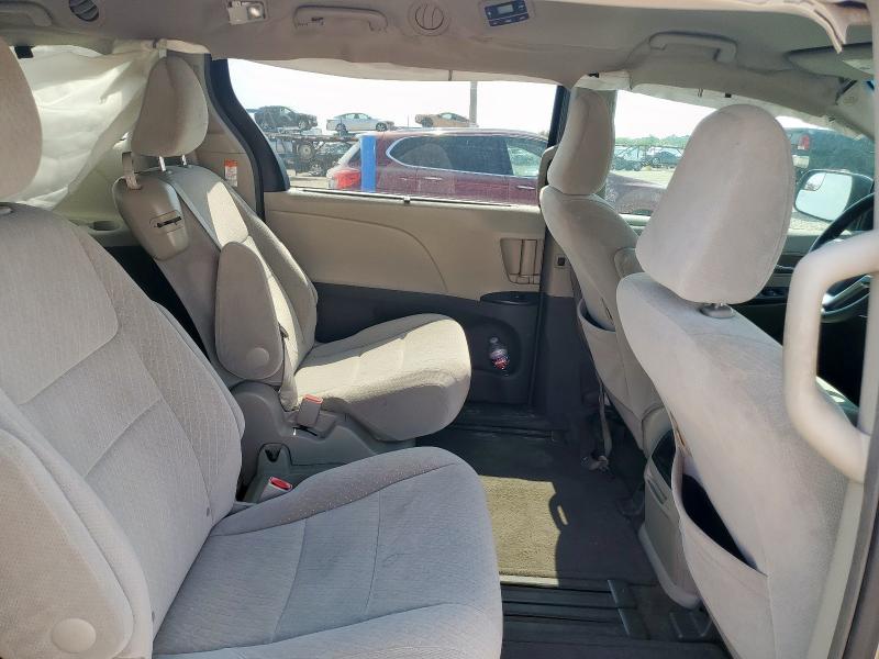 2016 TOYOTA SIENNA LE 5TDKK3DC6GS718202