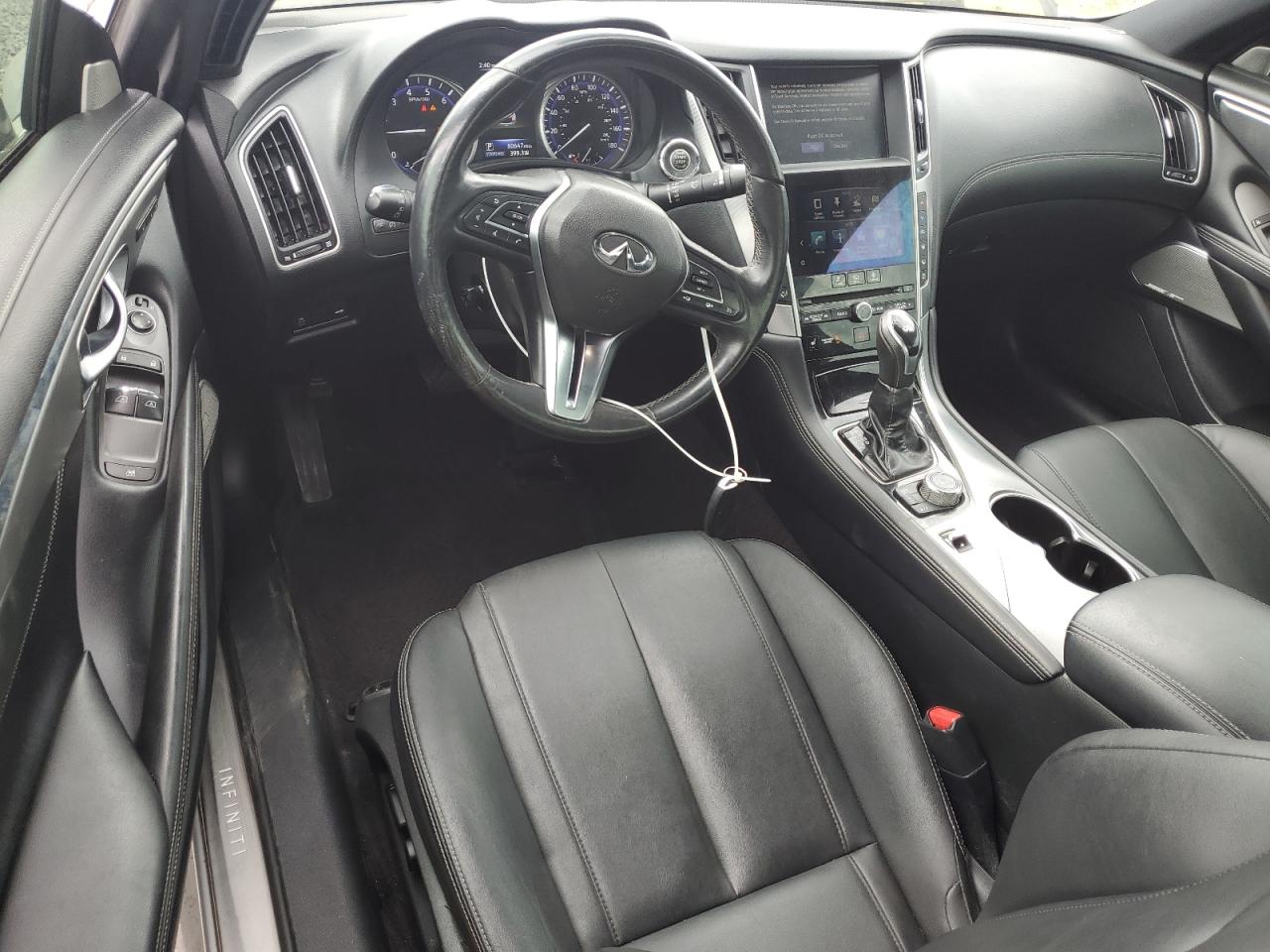 INFINITI Q60 PREMIUM