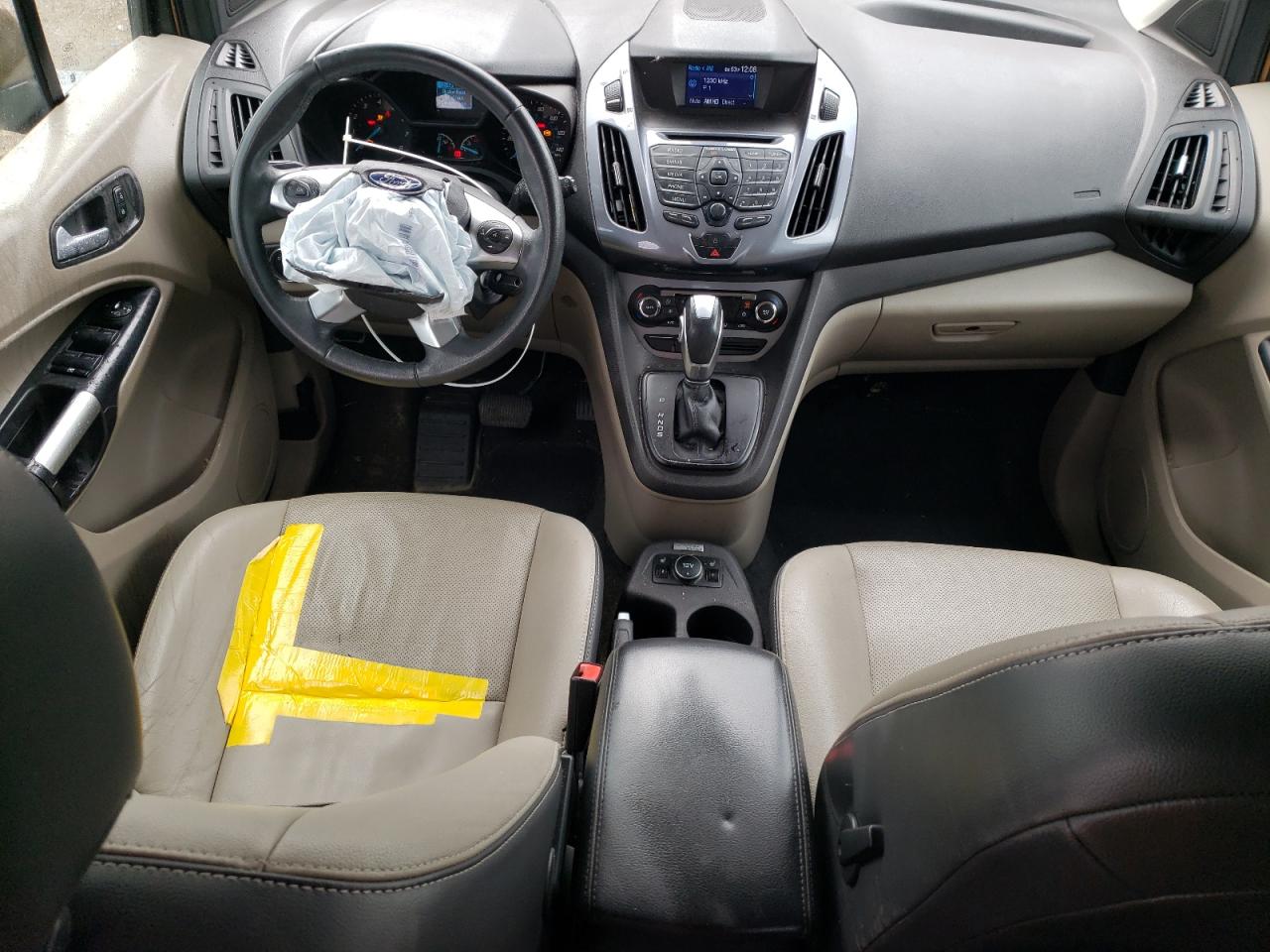 FORD TRANSIT CONNECT TITANIUM