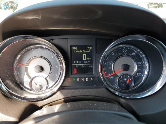 2016 CHRYSLER TOWN & COU - 2C4RC1GG2GR222675